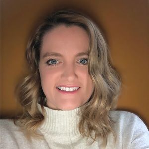 Meet your Posher, Anne